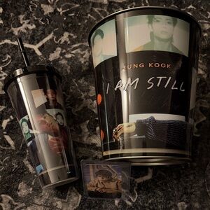 Jung Kook two popcorn buckets and cup, photo card,